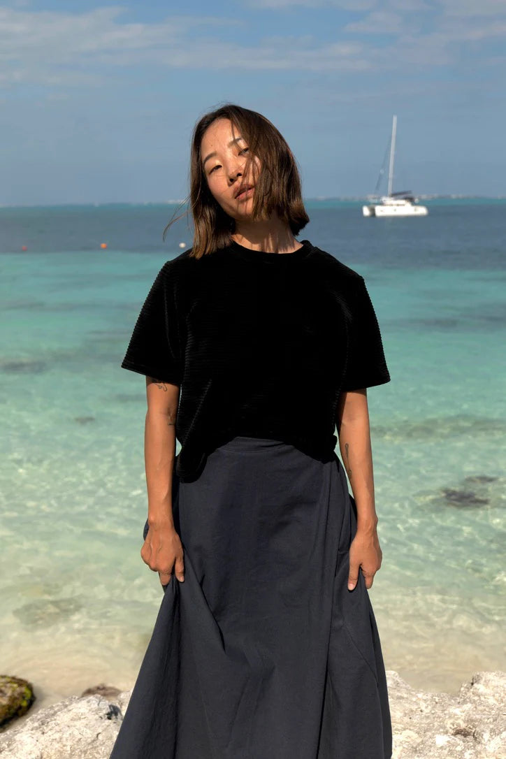 Tofino T-Shirt in Pepper