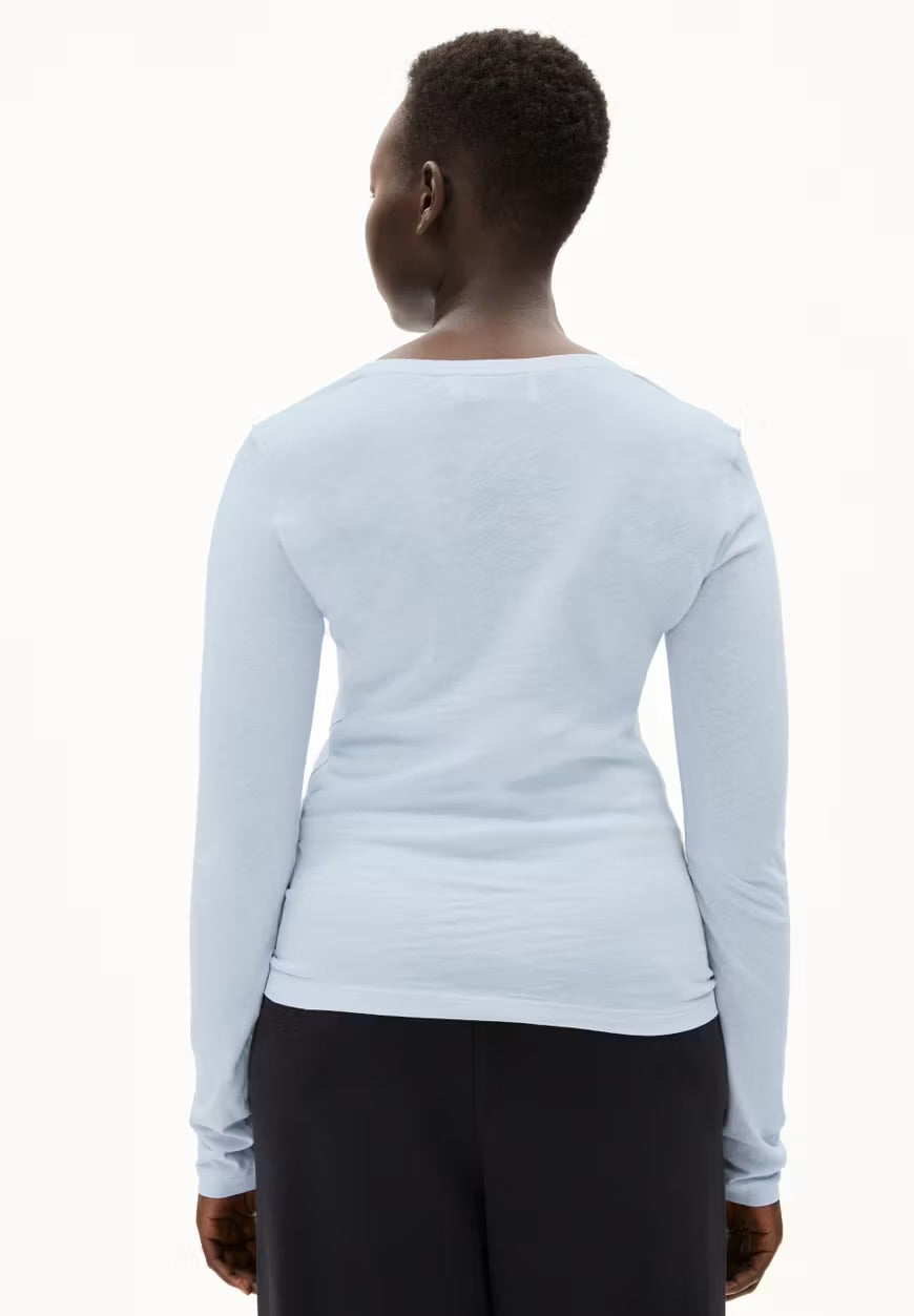 Armedangels - FW24 - Enriccaa Soft in Morning Sky - back 3