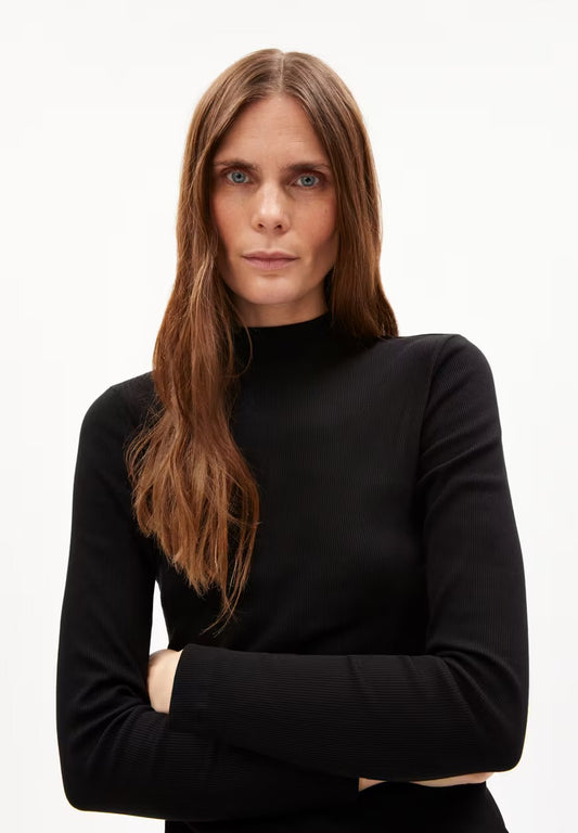 Armedangels - FW24 - Fatimaara Top in Black - front 2