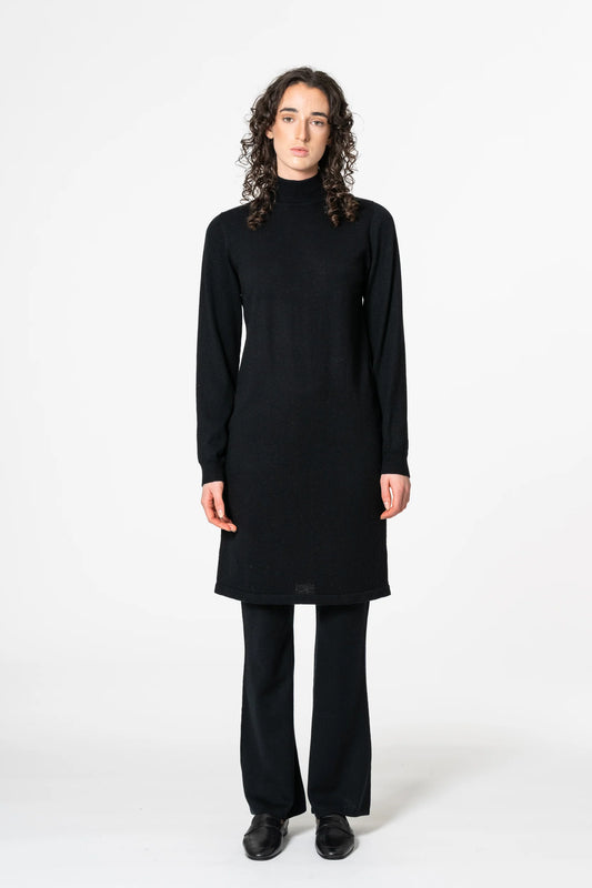 Dinadi - FW24 - Merino Dress in Black - front 2