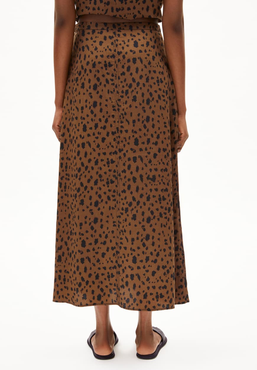 WOLAARIA LEOPAA Skirt in Dark Camel