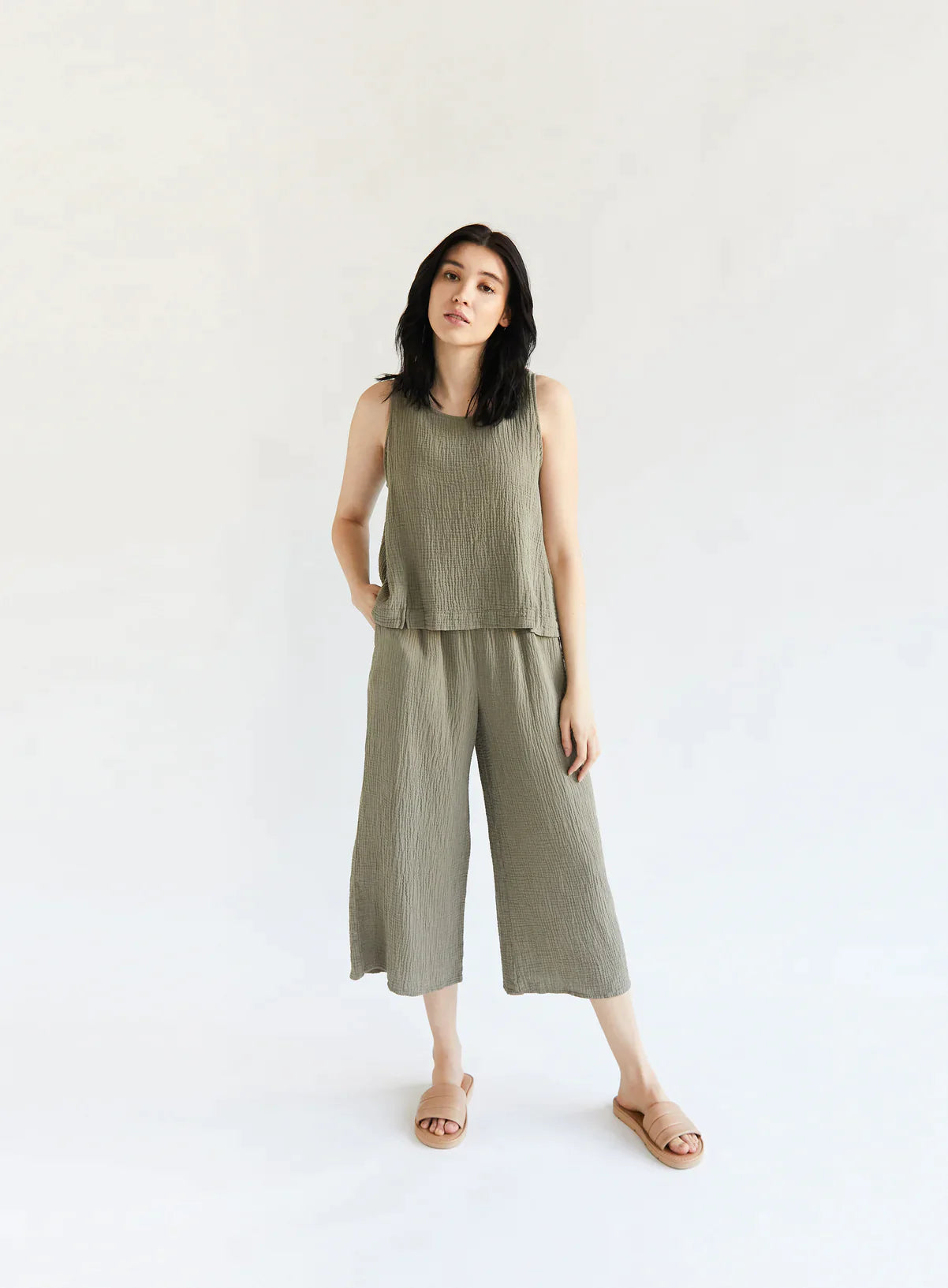 FW23 - It Is Well L.A Wide leg gauze pants in olive