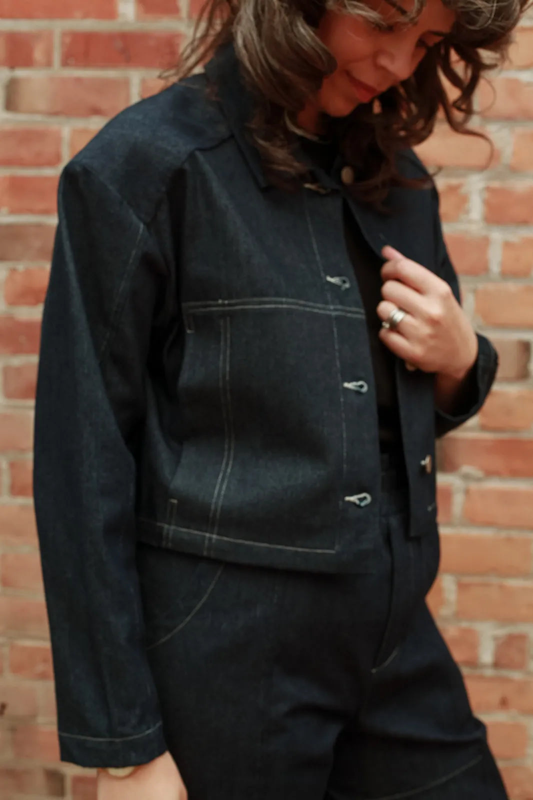 Eve Gravel - Fall 23/24 Houston denim jacket in dark denim