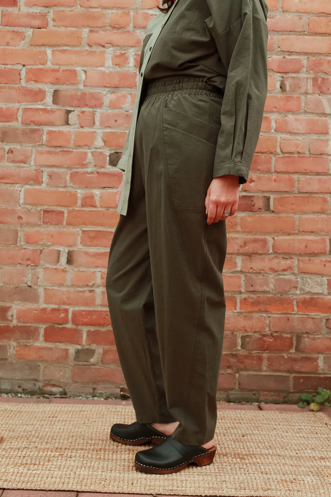 Eve Gravel FW 23/24 Izmir Pant in Pine