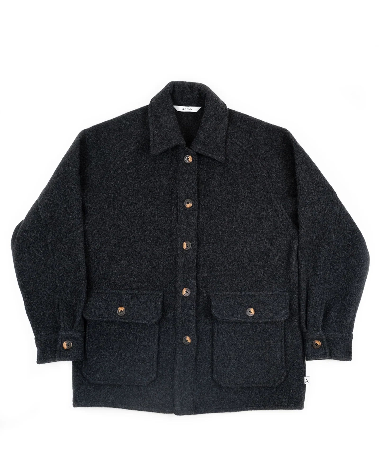 Anián Georgia Coat in storm