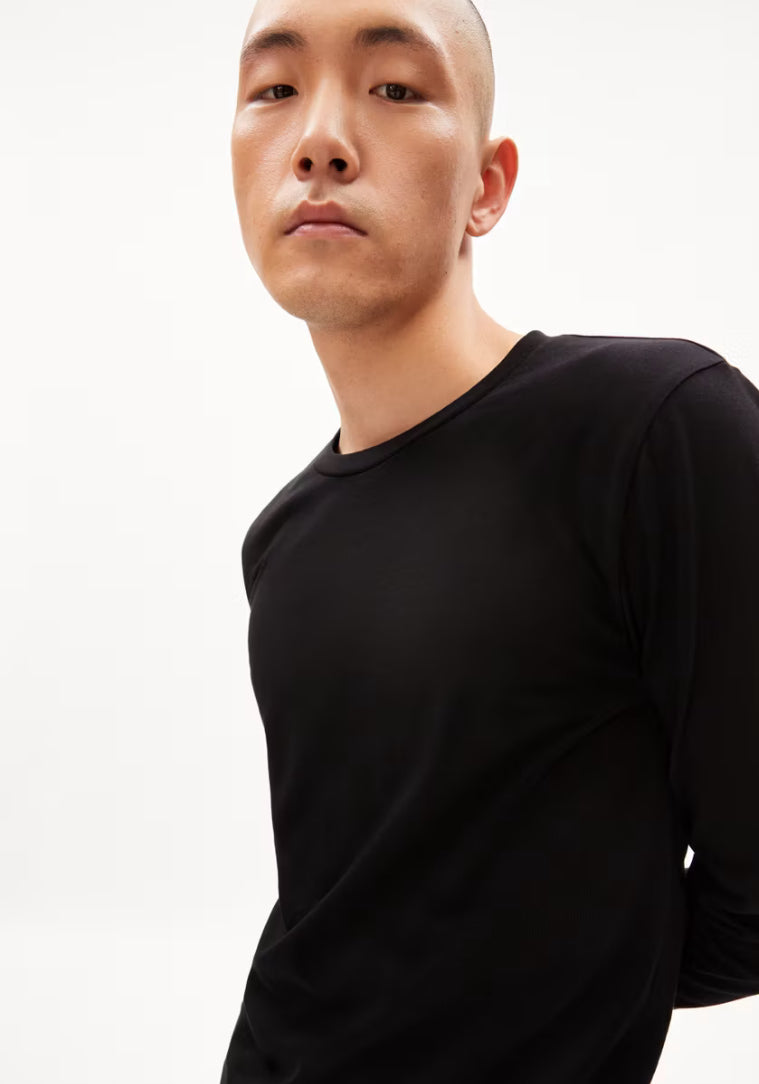 Jaames Longsleeve Shirt in Black