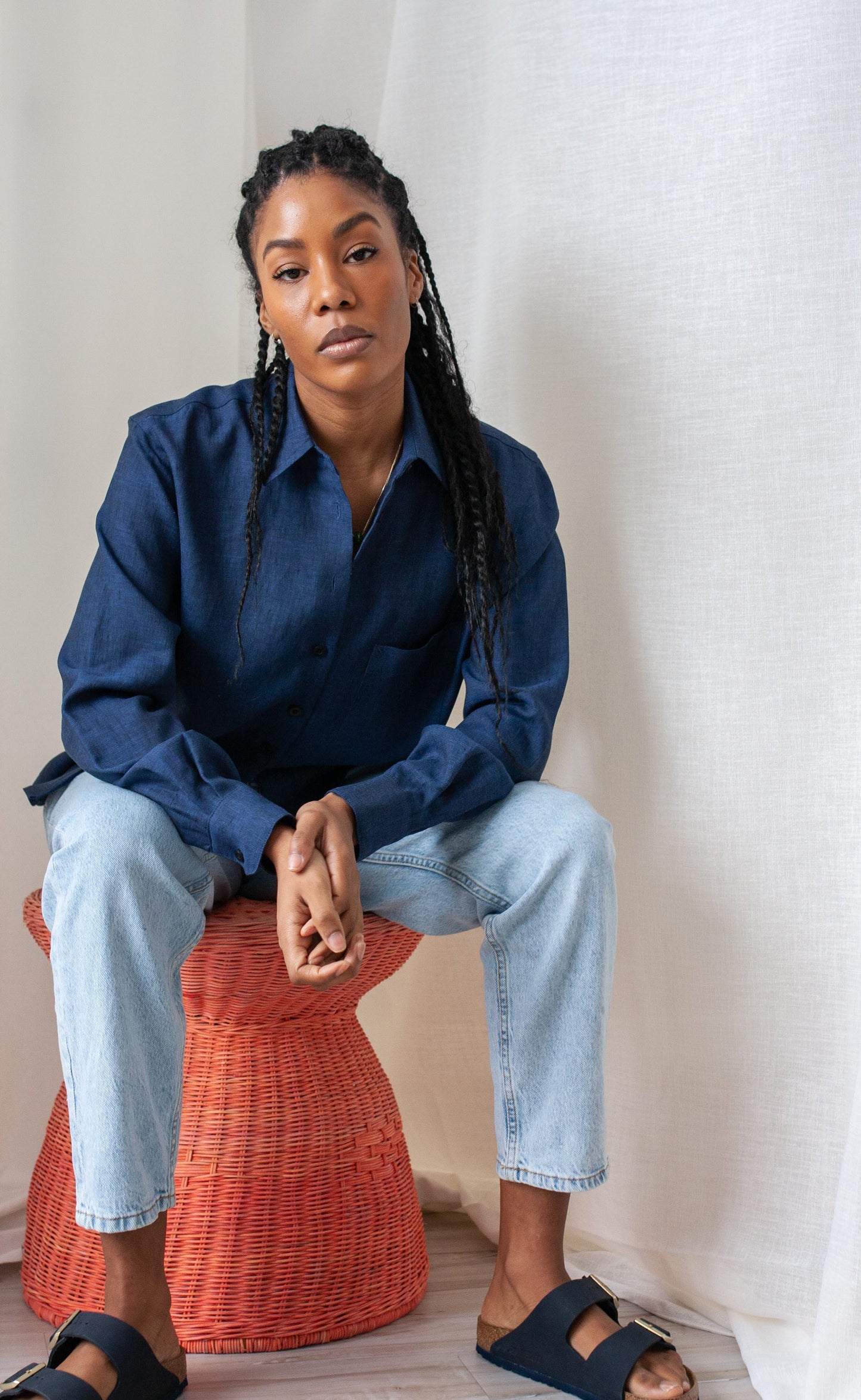 SS24 - Power of My People - The Friend - Proper Fit - Navy - on model front 4