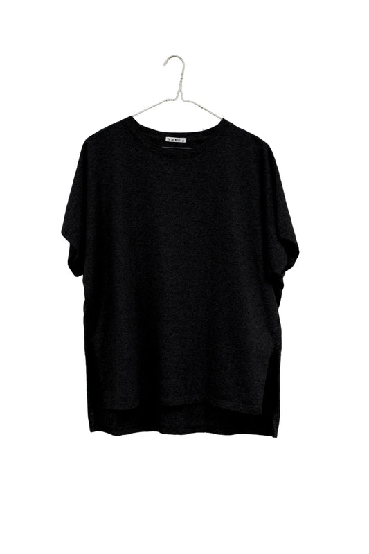 Boxy Tee in Black