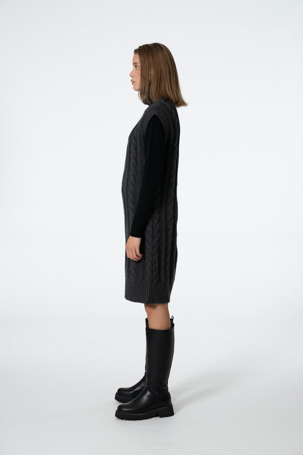 Dinadi Merino Cable Dress in Charcoal Grey Fall 23/24