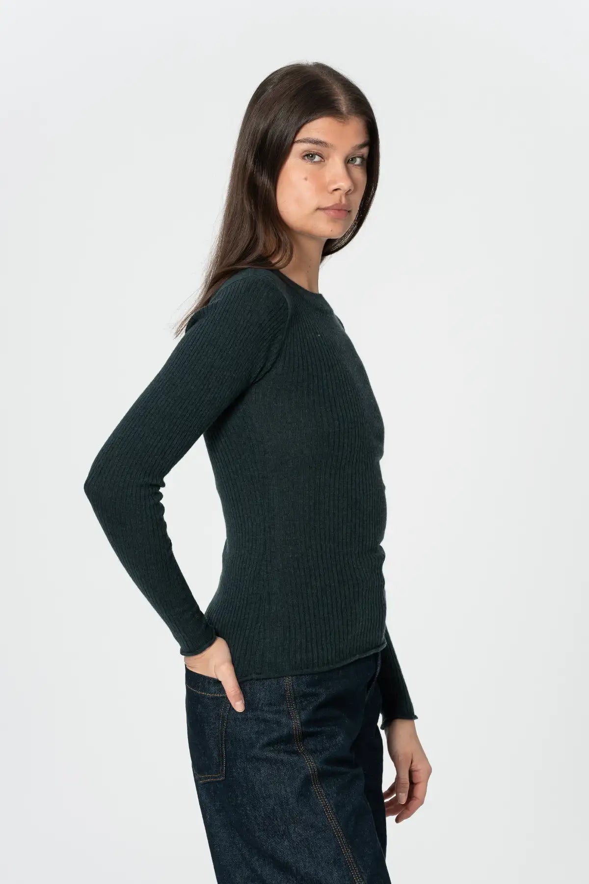 Merino Fitted Rib Sweater in Peacock Green