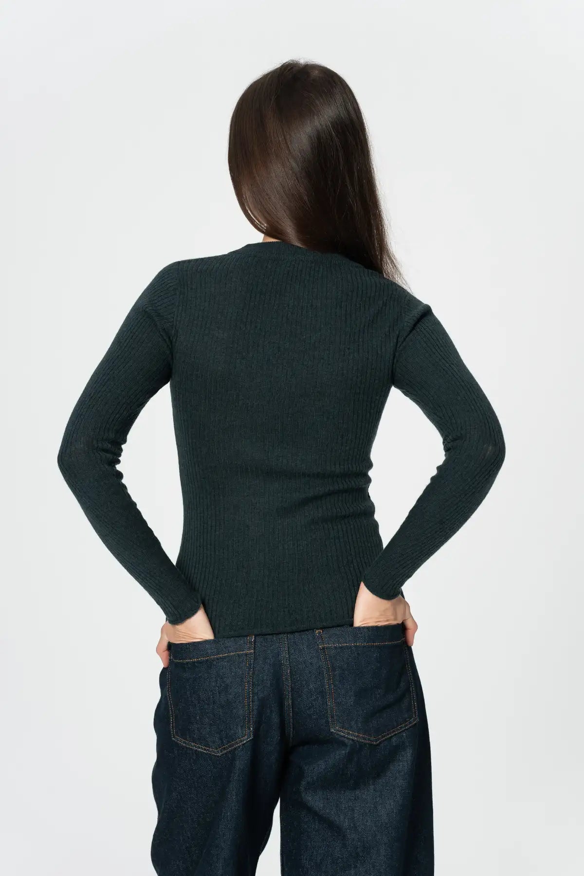Merino Fitted Rib Sweater in Peacock Green