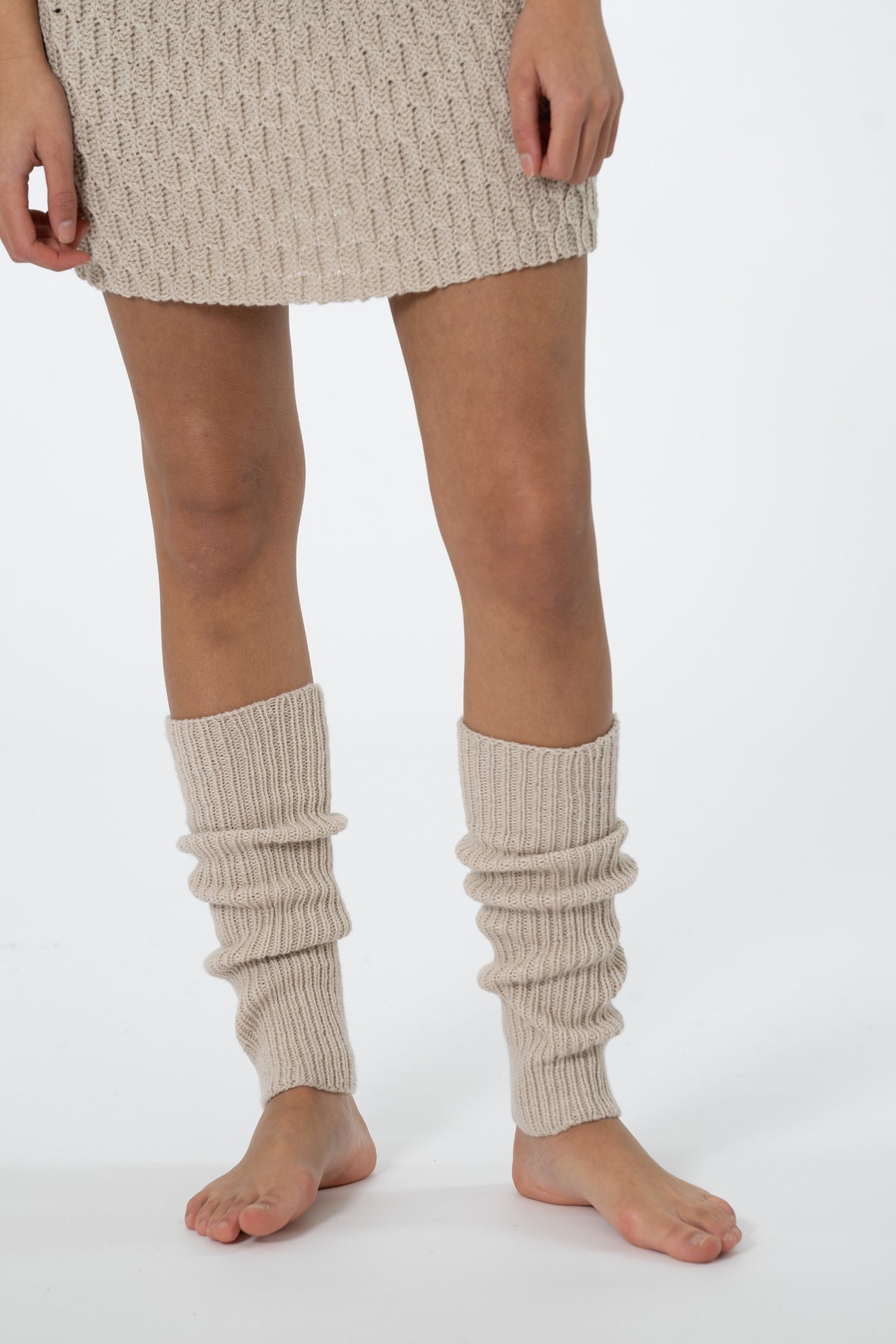 Dinadi Merino Handknit leg warmers in Almond white Fall 23/24
