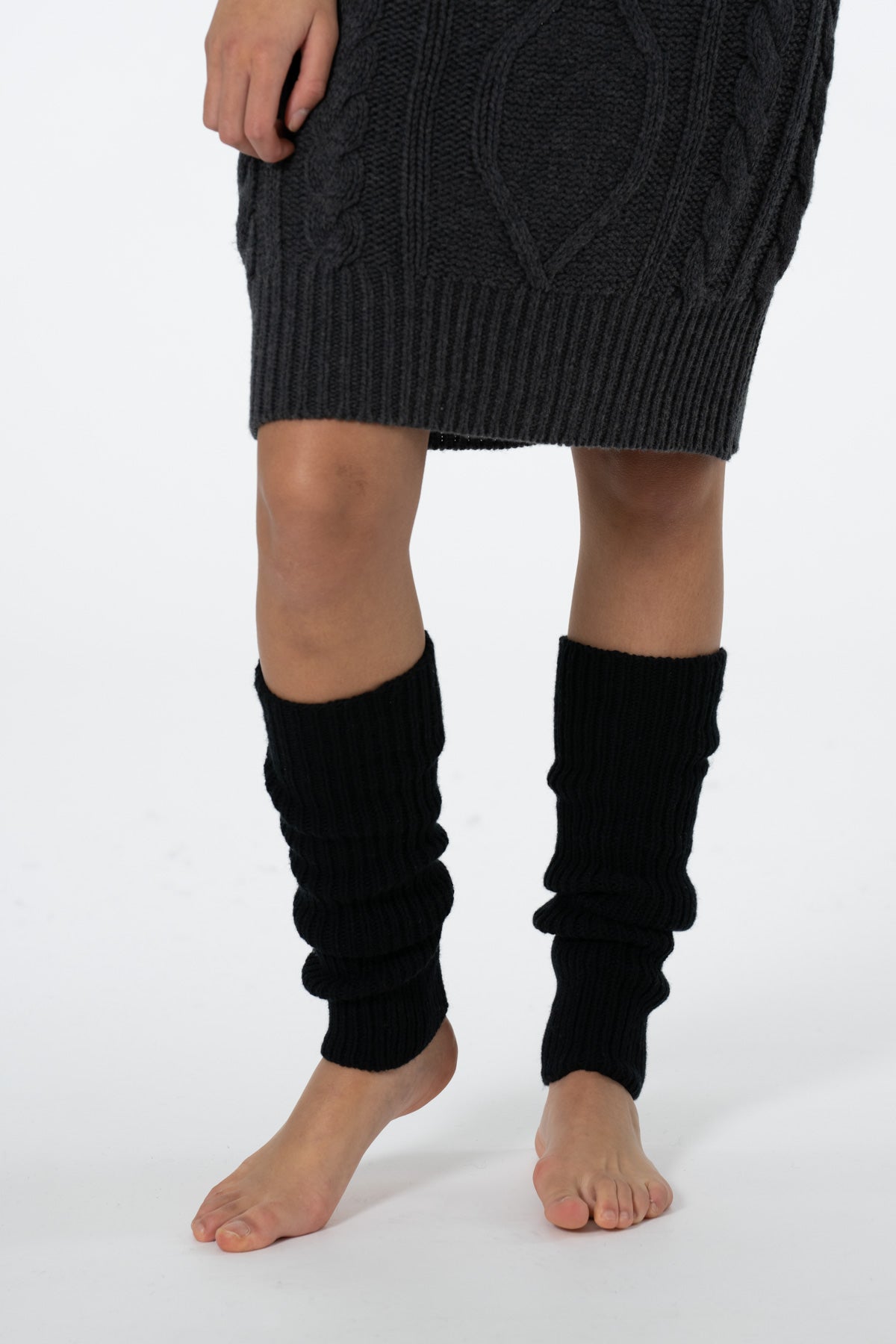 Dinadi Merino Handknit Leg Warmers in Black Fall 23/24