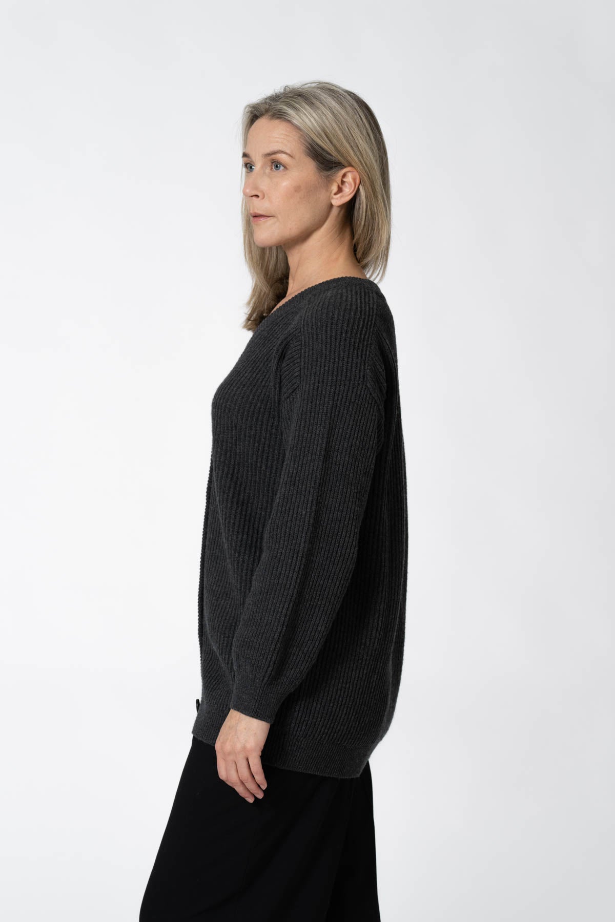 DINADI Merino Rib Cardigan in Charcoal Grey FALL 23/24