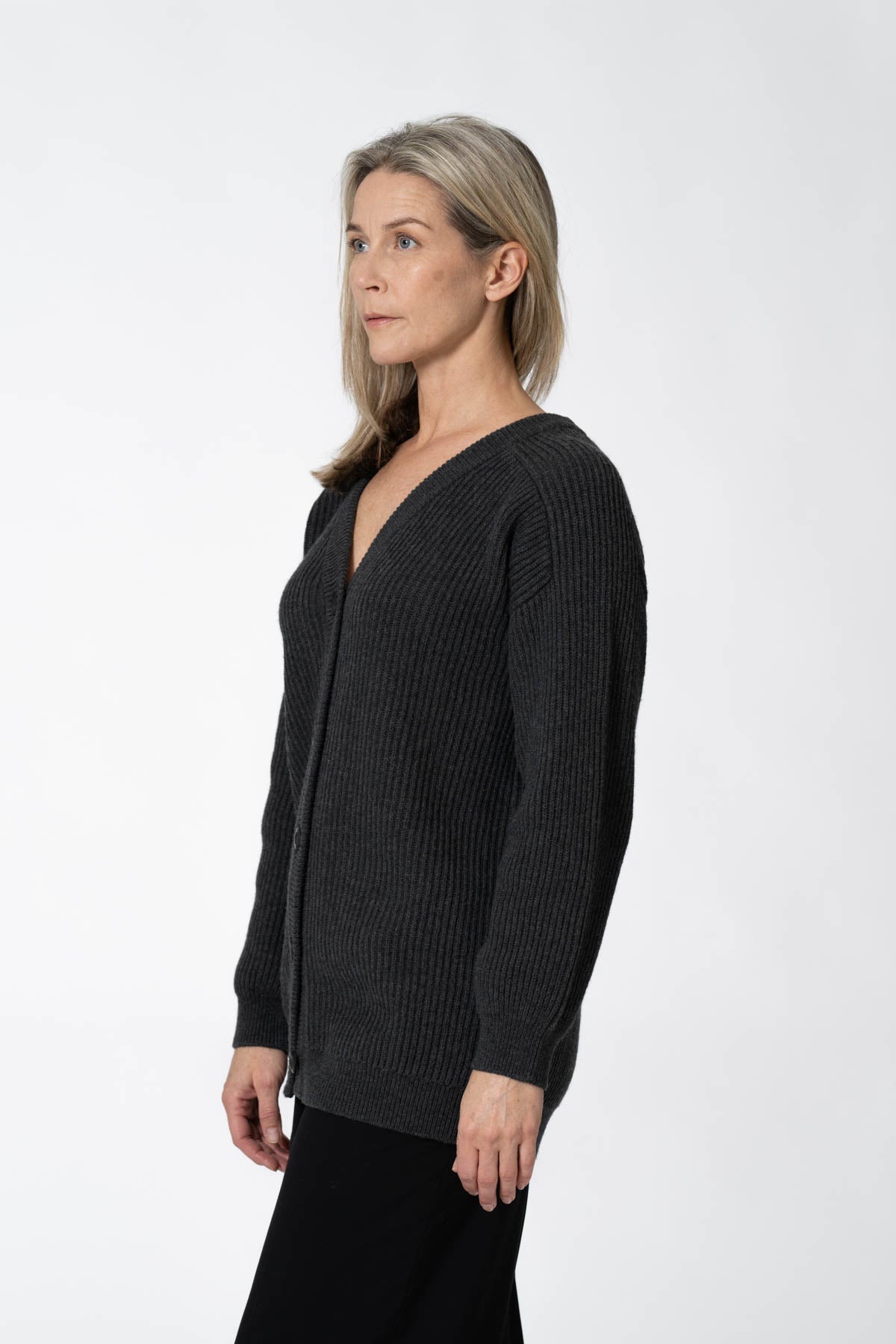 DINADI Merino Rib Cardigan in Charcoal Grey FALL 23/24