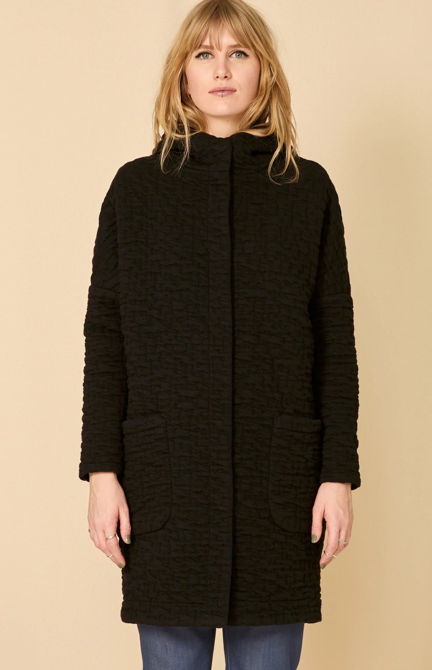 Pastel Autumn Coat in Black