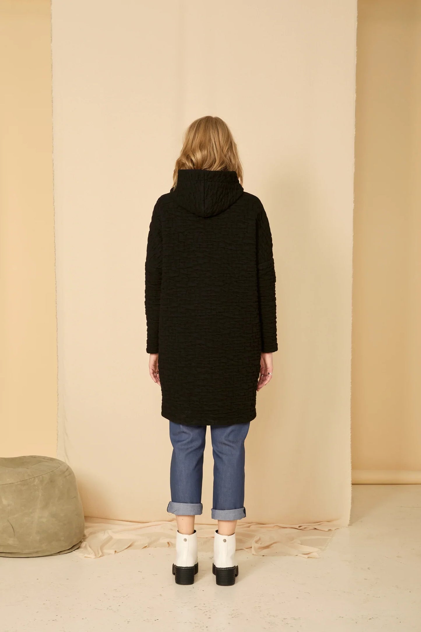 Pastel Autumn Coat in Black