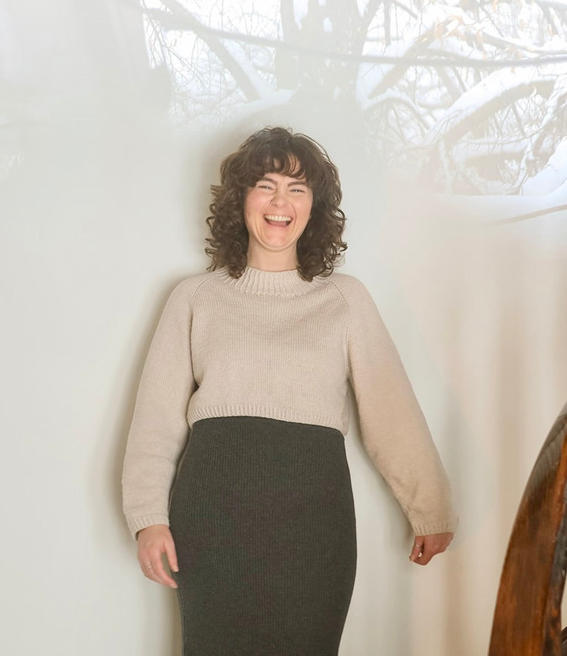 Dinadi - Fall 23/24 - Merino Cropped Sweater in Almond White