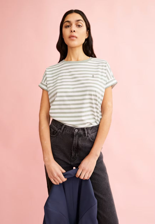 SS25 - ARMEDANGLES - Idaara Stripe Shirt in White/Seagreen - front 2