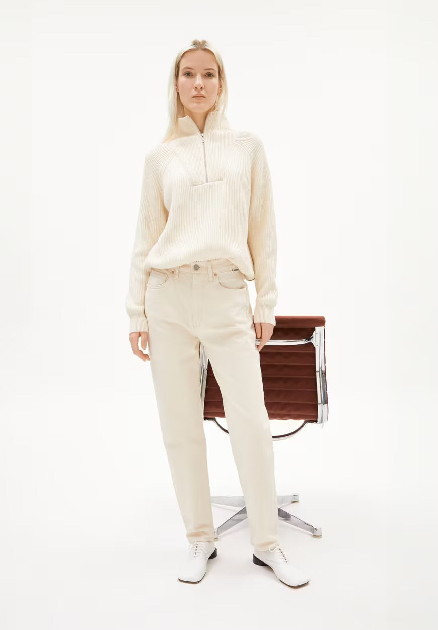 SS25 - ARMEDANGLES - Mairaa Denim in Undyed - front 5