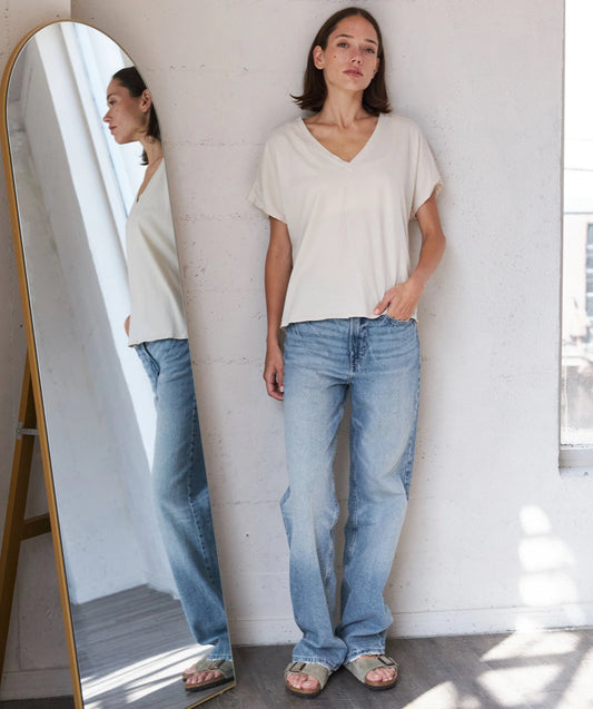 SS25 - It is Well L.A - Organic V-Neck Boxy Tee in Natural - front 1