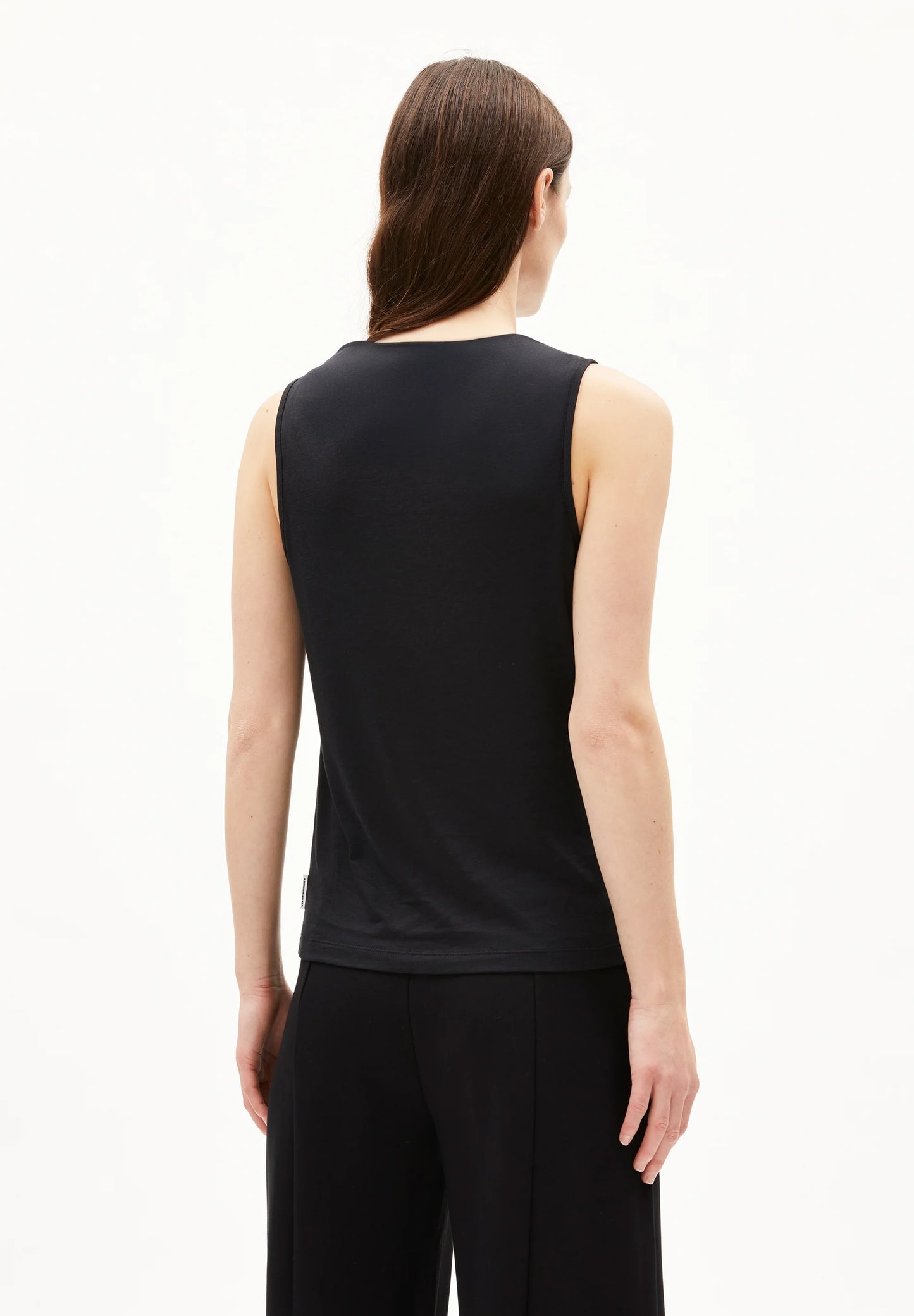ARMEDANGELS Canada women's black top with a comfortable and stylish design for everyday wear in Canada