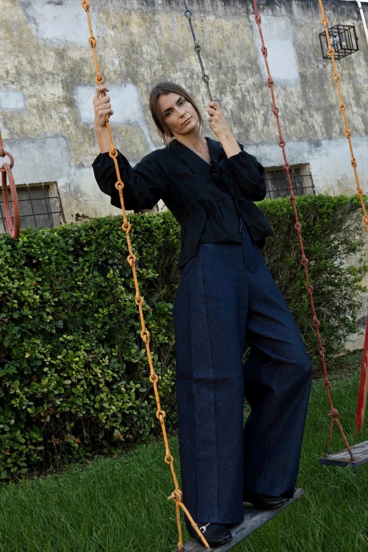 Sintra Blouse in Pepper