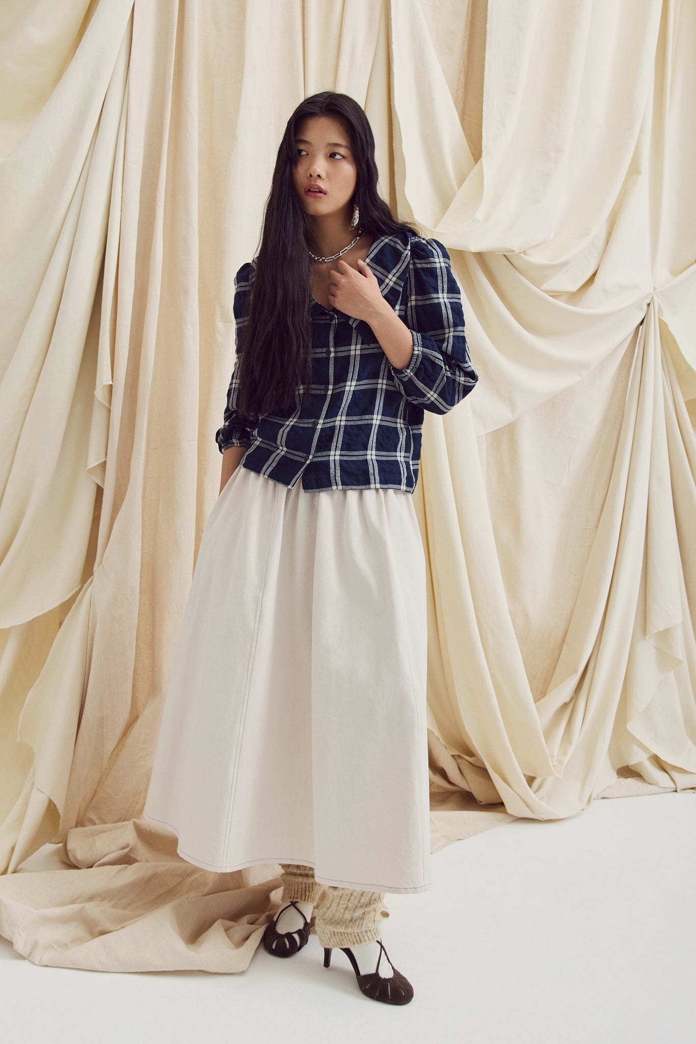 Lucila Top in Marine/Crème