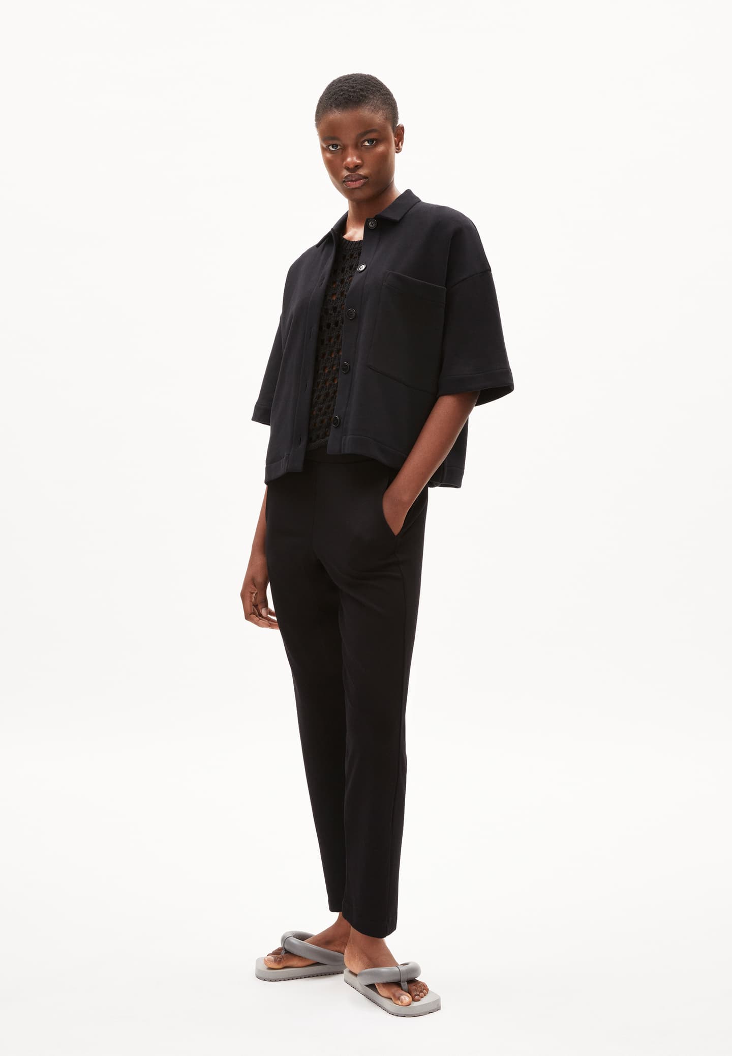 FW24 - ARMEDANGELS - Magdaalena Pant in Black - on Model Front 3