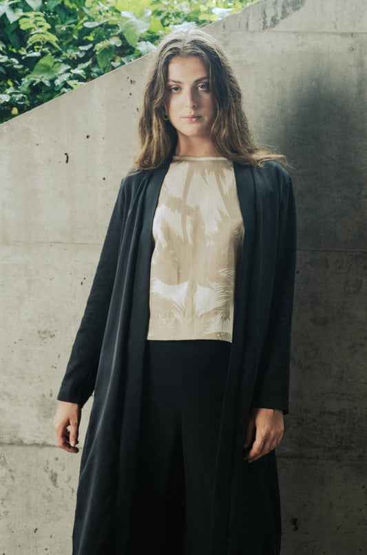 Bodybag by Jude - SS24 - Orléans Jacket in Tencel Black - Front close-up 2