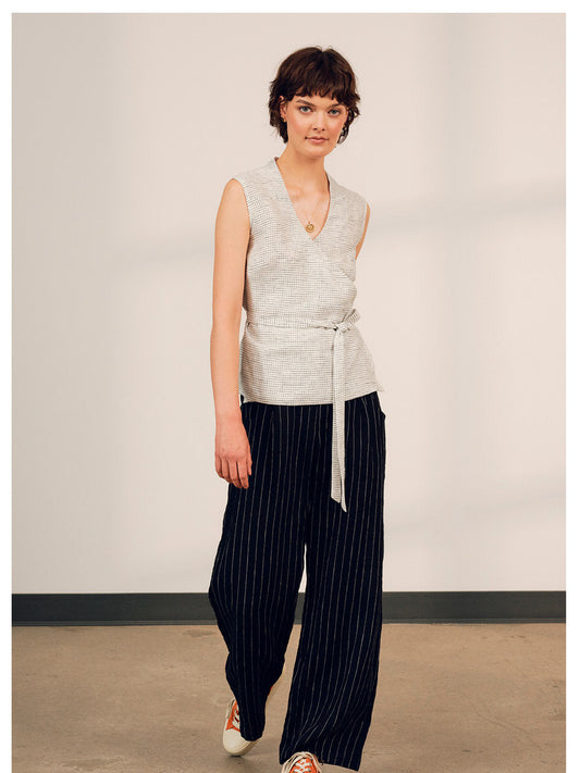 Jennifer Glasgow Design - SS24 - Damia Wraptop in Cream Check - Front 1