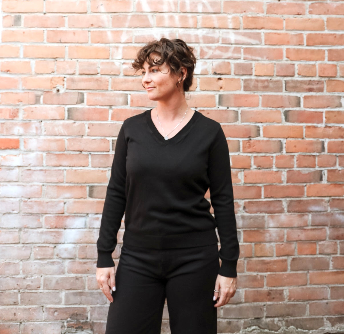 Easy V-Neck Knit Sweater in Black
