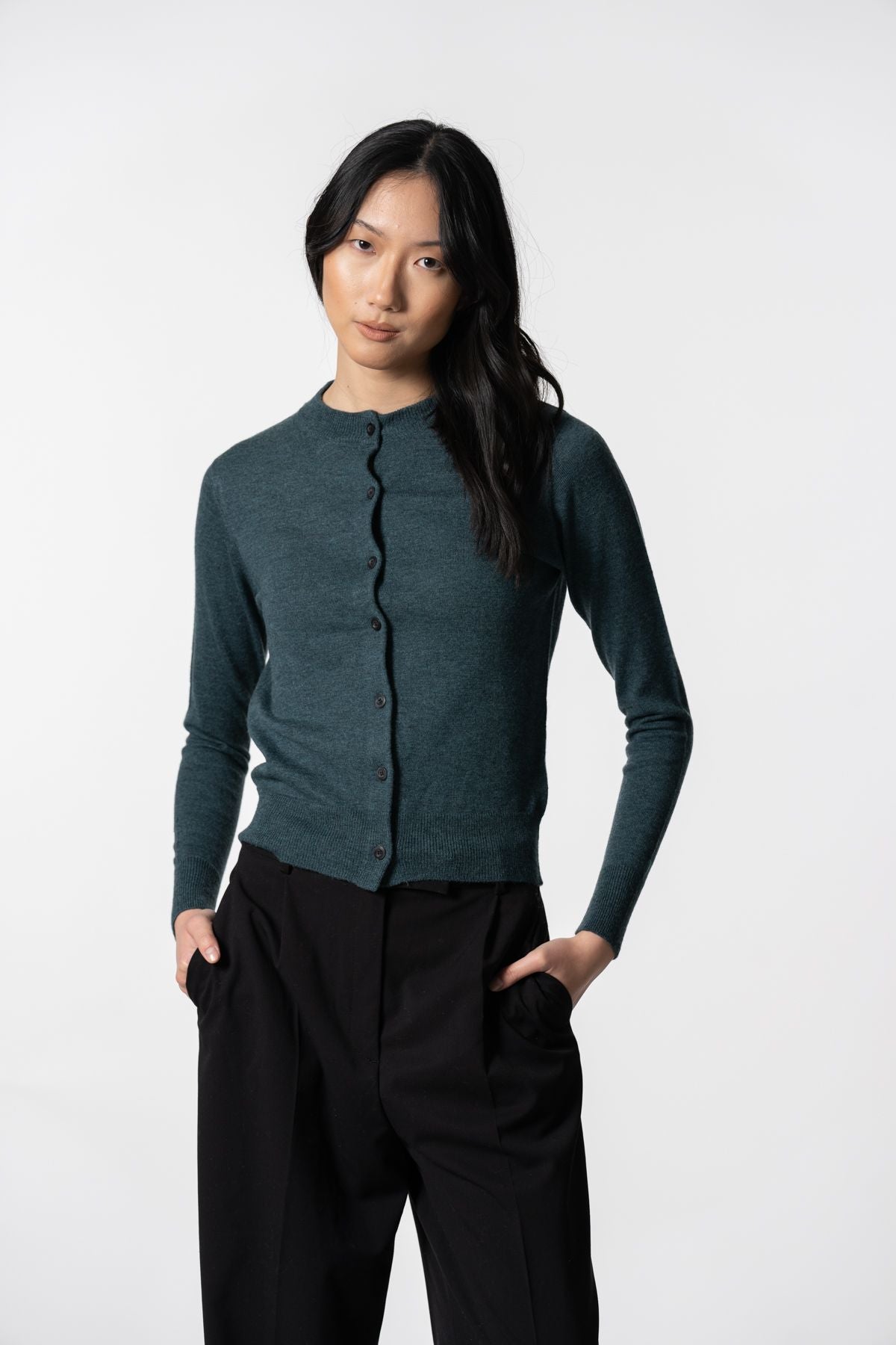 Fitted Merino Cardigan in Dragonfly Green