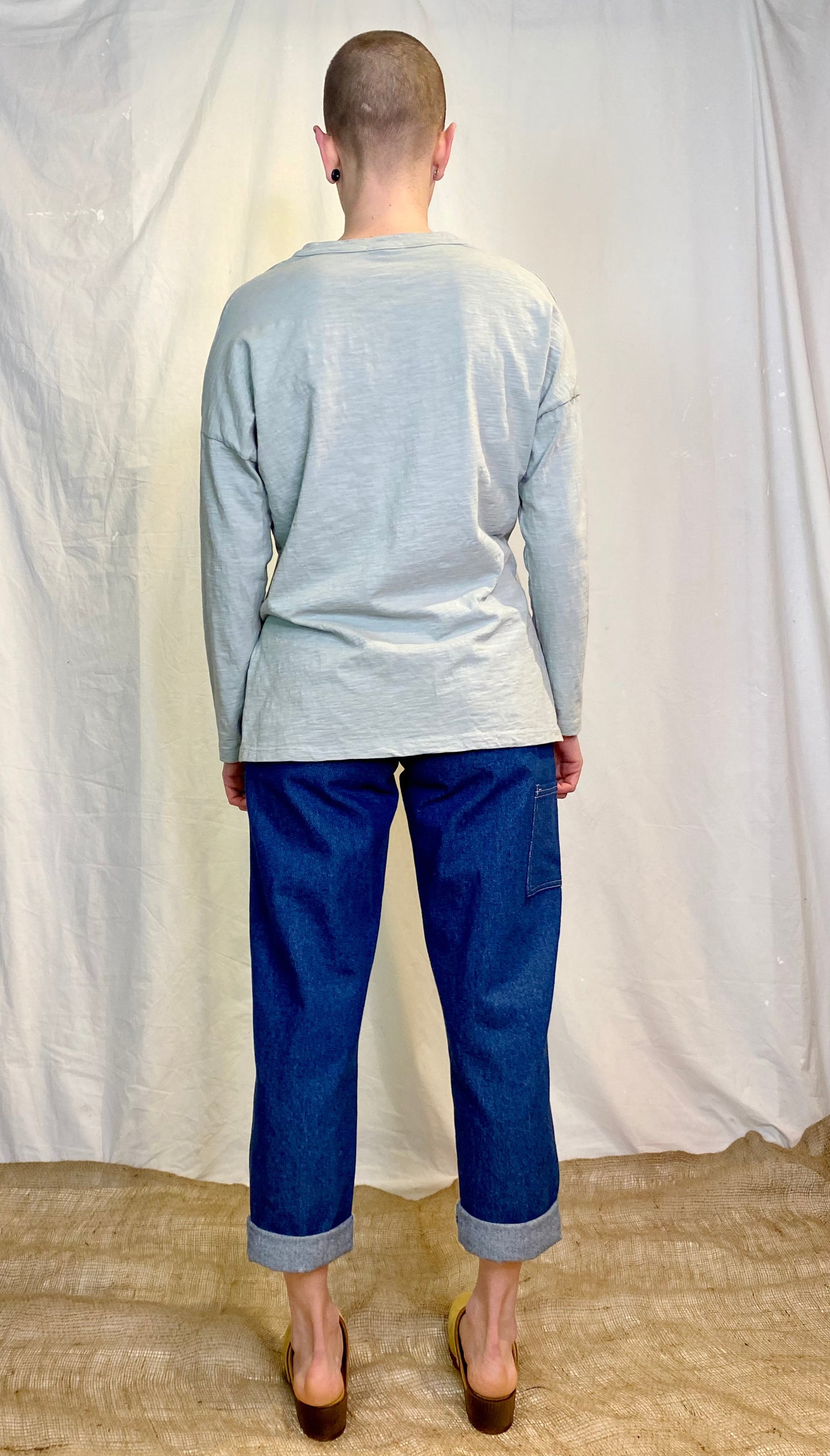 It Is Well L.A Henley Tee-Shirt in Misty Sage