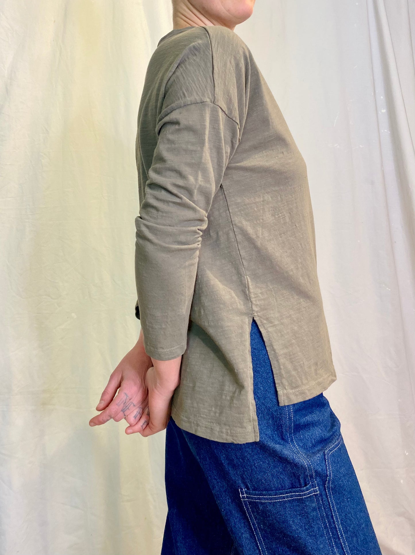 It Is Well L.A Henley T-Shirt in Olive