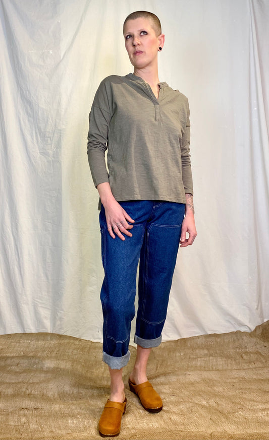 It Is Well L.A Henley T-Shirt in Olive