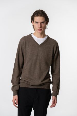 Merino Unisex V-Neck Sweater In Nutmeg Brown – Textile Apparel