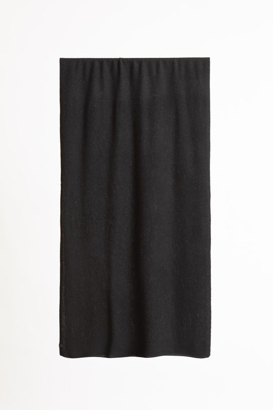 Dinadi Yak Wool Scarf in Black