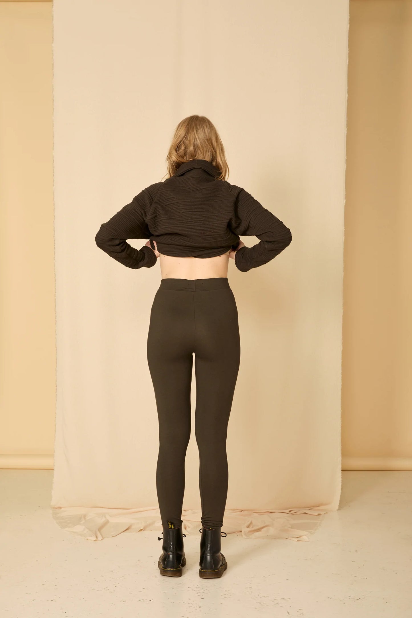 Nude Leggings in Pine