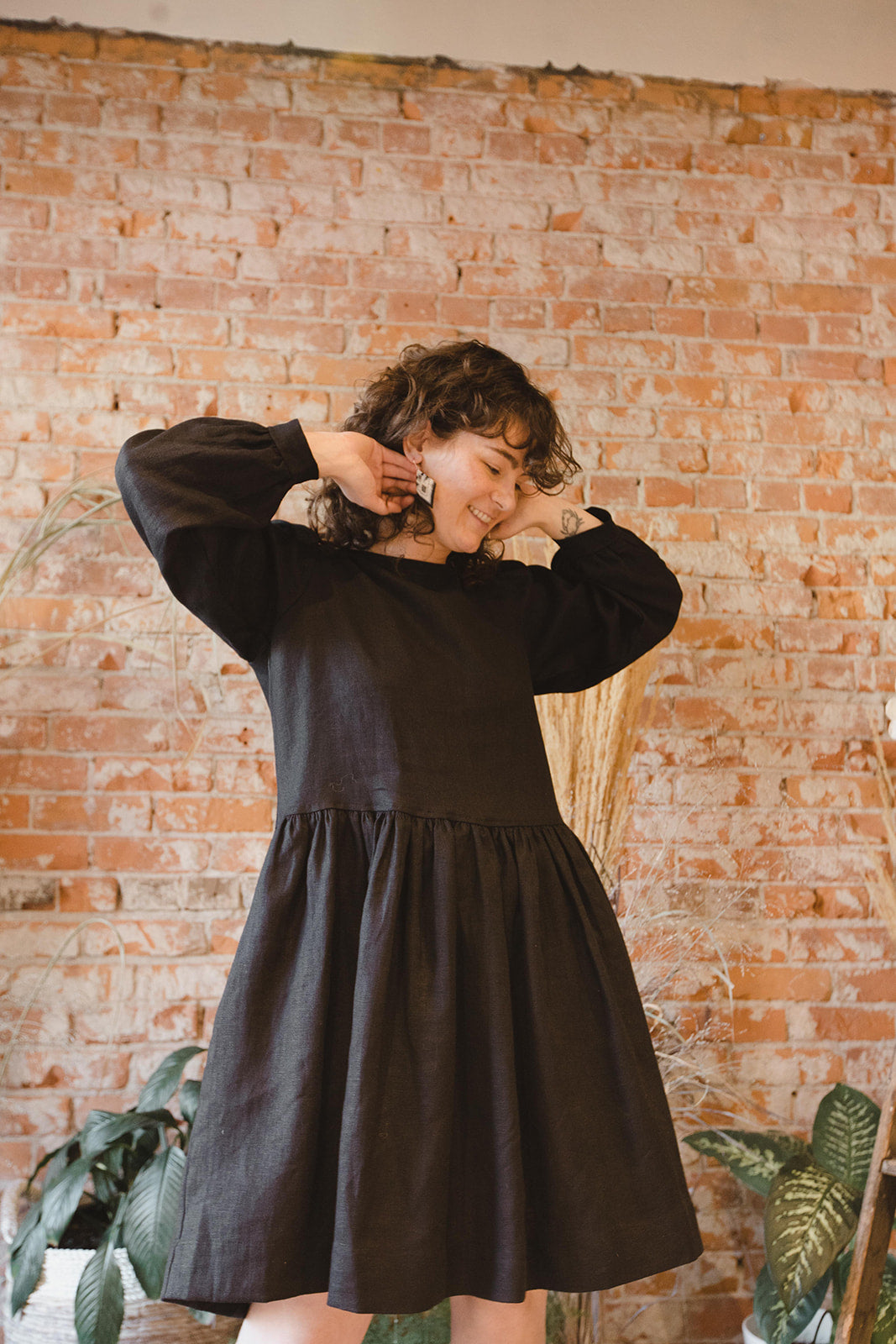 Mini Gloria Dress in Black – Textile Apparel