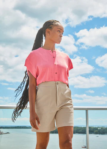 River Shorts in Sand Dune Linen