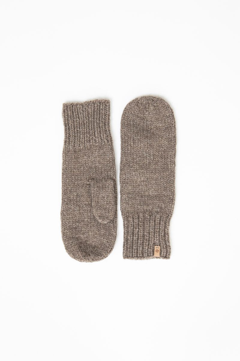Dinadi Yak Wool Mittens in Oat Brown
