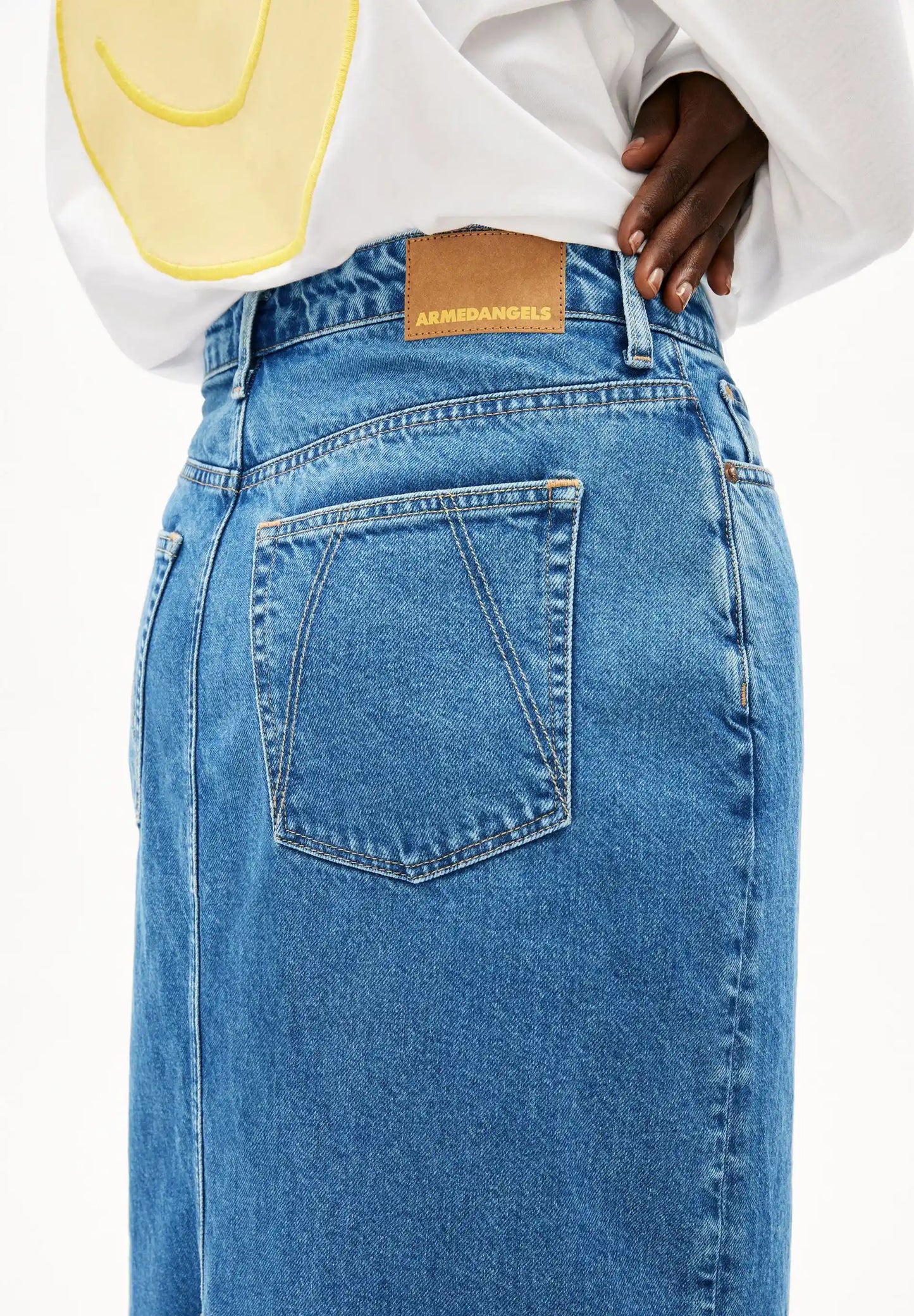 ARMEDANGELS Canada KAALYKE Denim Midi Skirt in Daydream – detail shot