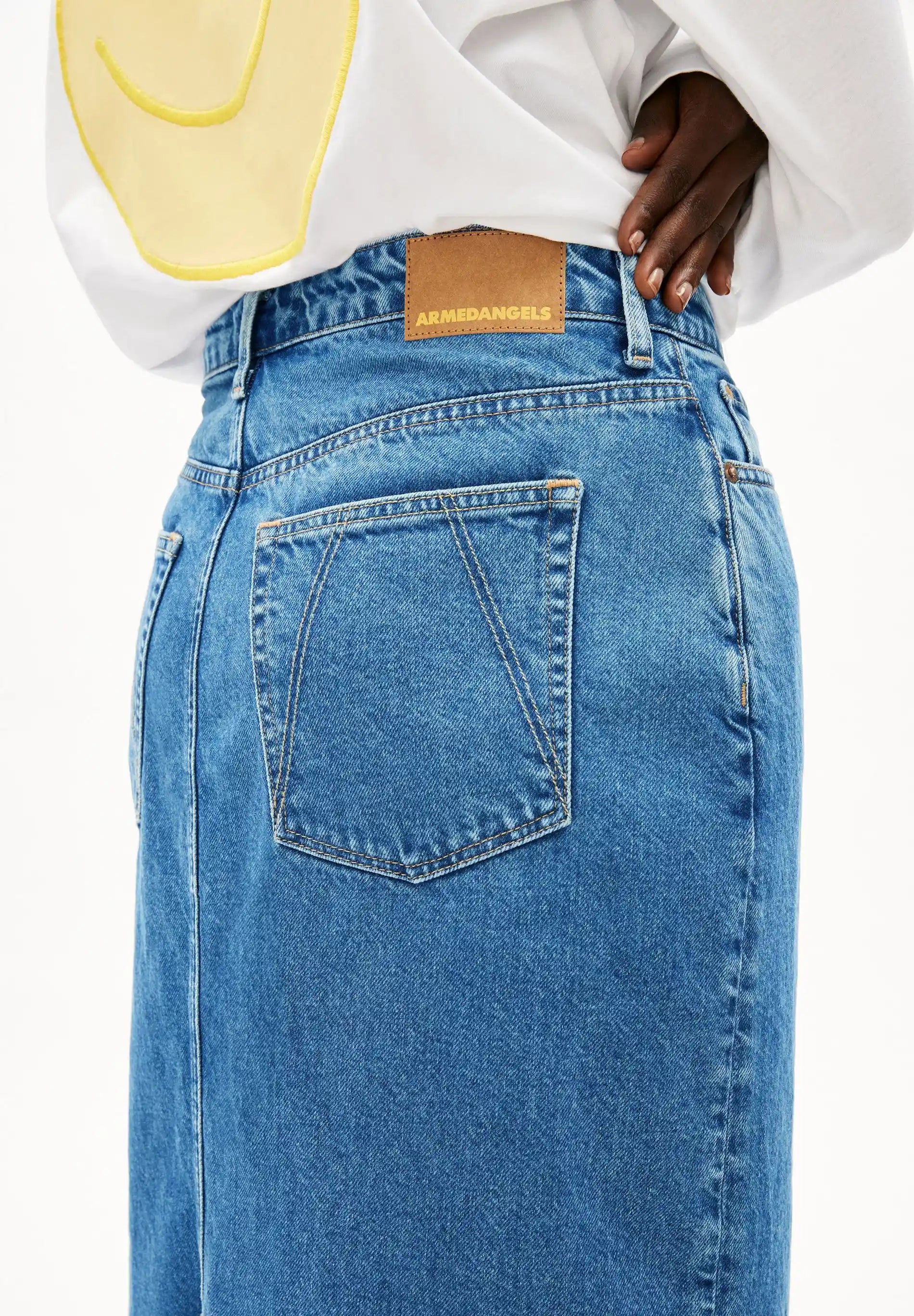 ARMEDANGELS Canada KAALYKE Denim Midi Skirt in Daydream – detail shot