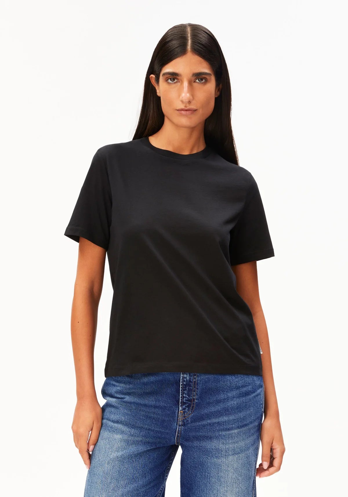 LUALAA T-SHIRT