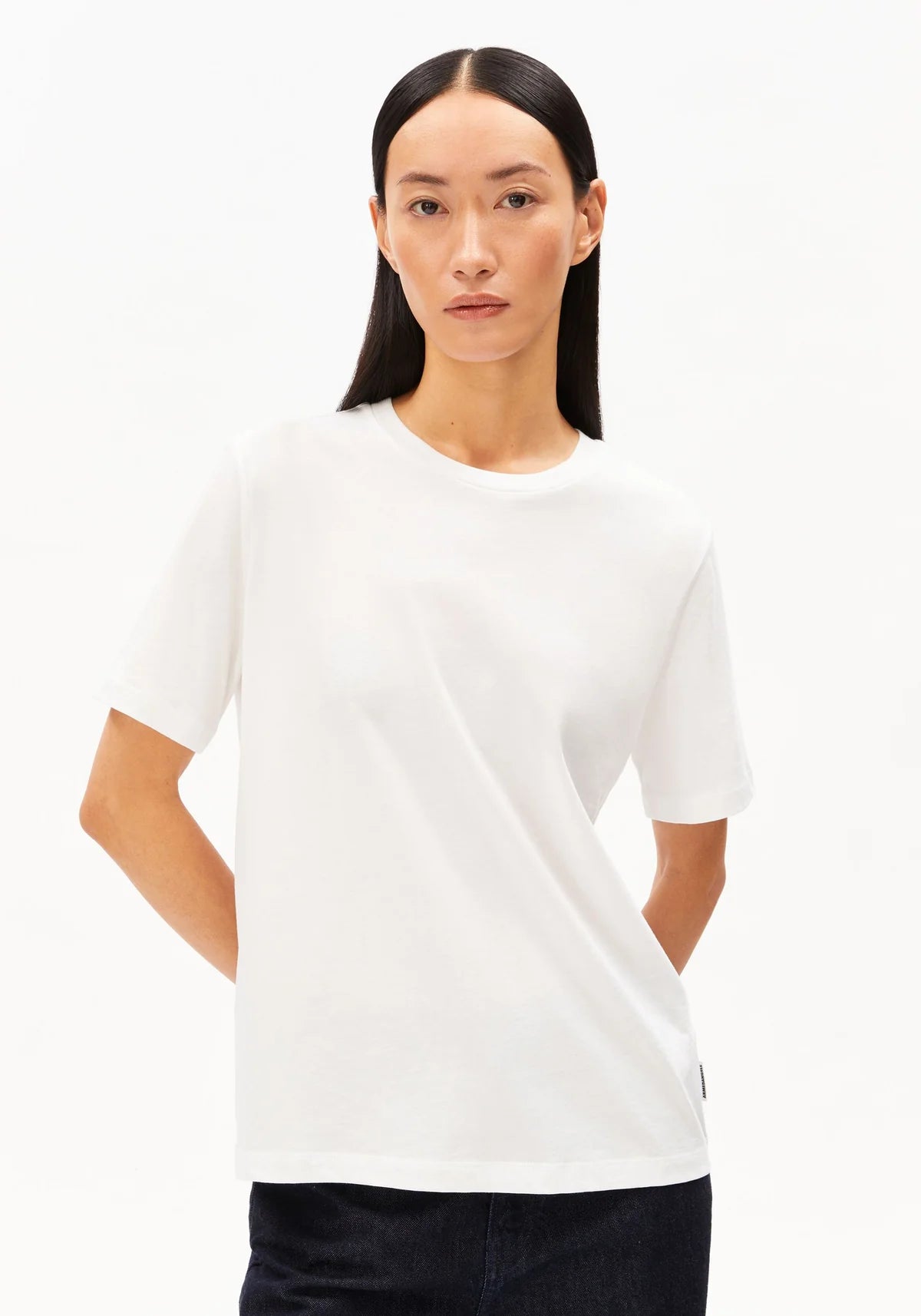 LUALAA T-SHIRT