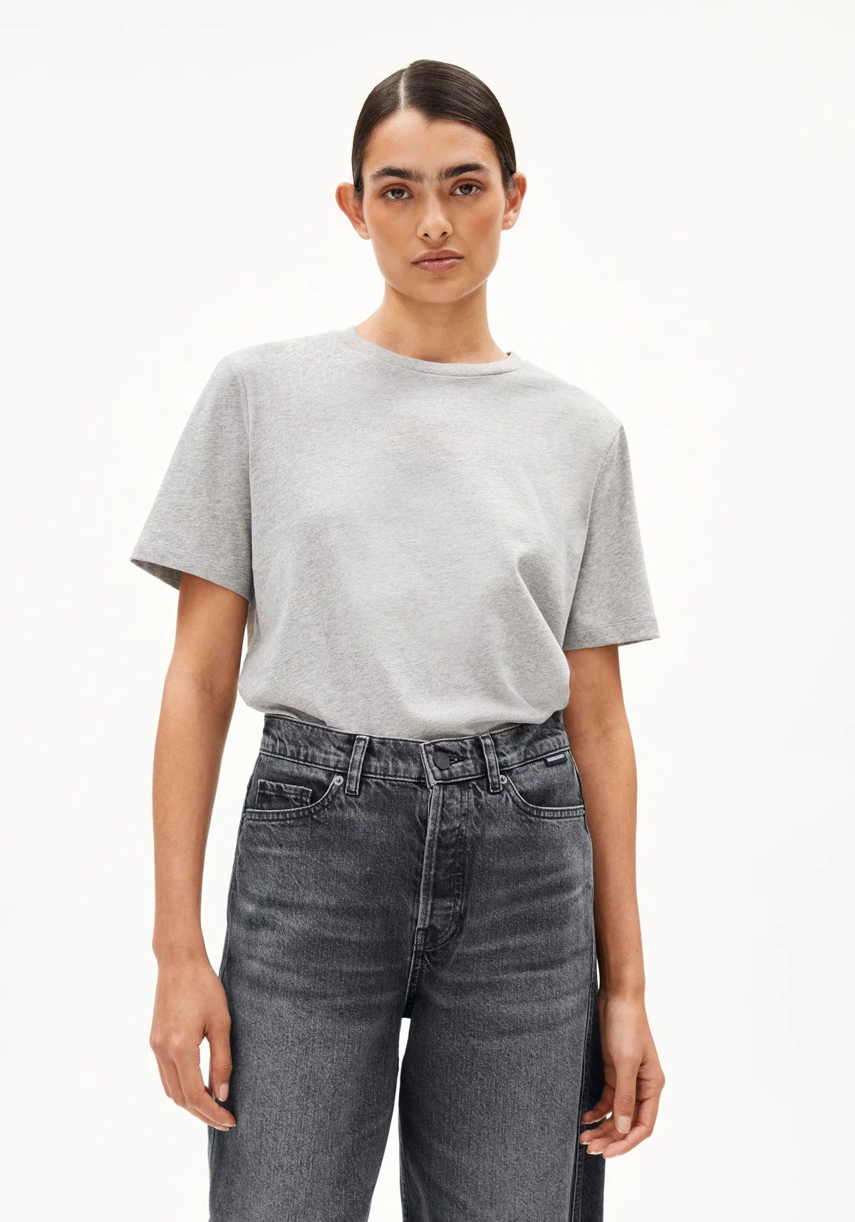 LUALAA T-SHIRT