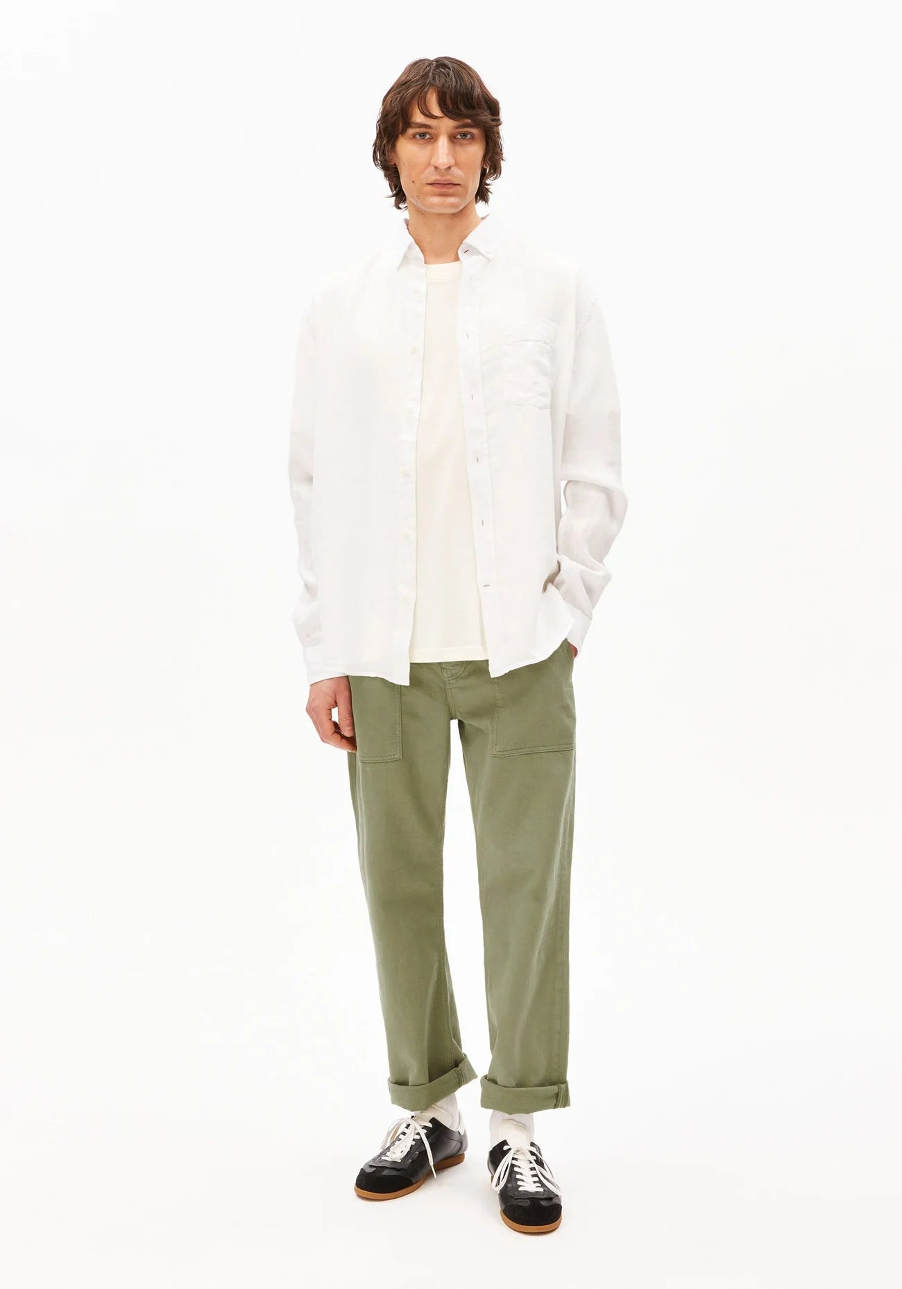 Men's LINEN LONGSLEEVE SHIRT - ARMEDANGELS Canada white linen shirt in Kelowna on model front view