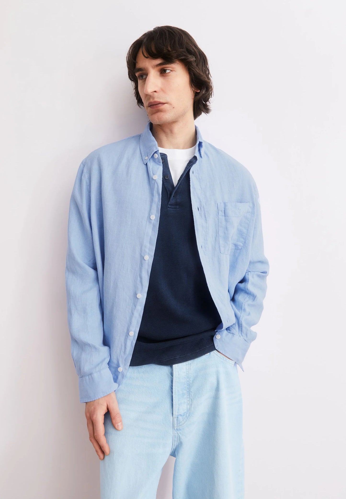 Men's LINEN LONGSLEEVE SHIRT - ARMEDANGELS Canada blue linen shirt casual look long sleeve on model front view