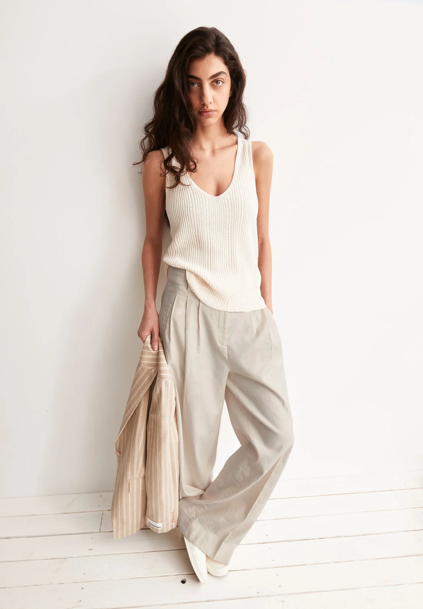 ARMEDANGELS Canada women's Linen Blend Knit Top in Undyed natural full shot with matching pants and jacket on model in Kelowna